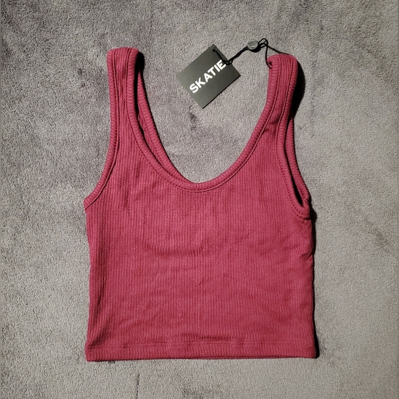 NWT Skatie 'Stephanie Tank' top size P (petite), Spice Red - Picture 2 of 14